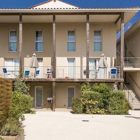 Residence Odalys Le Petit Pont Уртен Екстериор снимка
