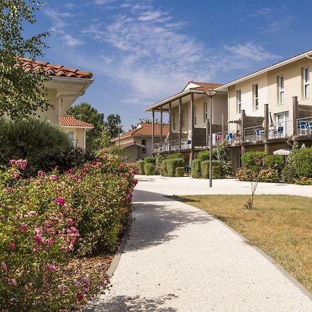 Residence Odalys Le Petit Pont Уртен Екстериор снимка