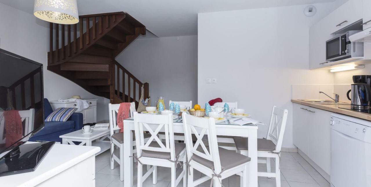 Residence Odalys Le Petit Pont Уртен Екстериор снимка