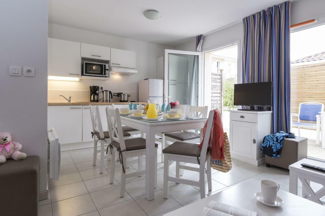 Residence Odalys Le Petit Pont Уртен Екстериор снимка